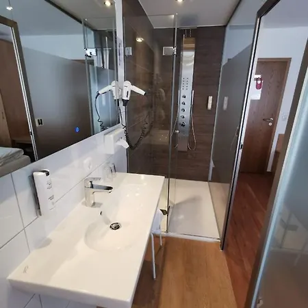 ホテル Alte Post 3*