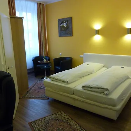Hotel Alte Post 3*